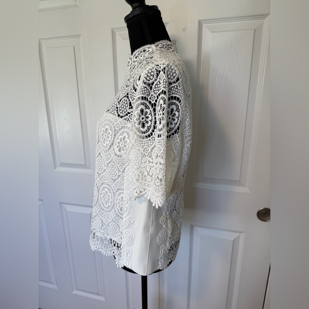 Elie Tahari Elegant White Lace Women's Top - Picture 5 of 11